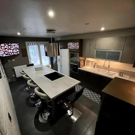 Grande Maison Proche Paris וילה *